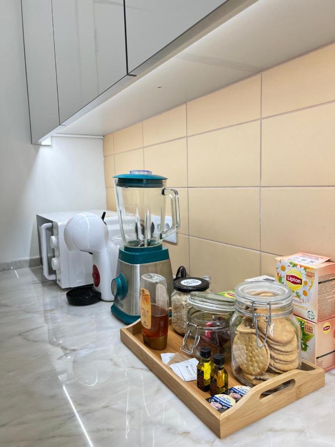 ליסבון Cozy Room With Shared Bathroom On Rua Augusta מראה חיצוני תמונה